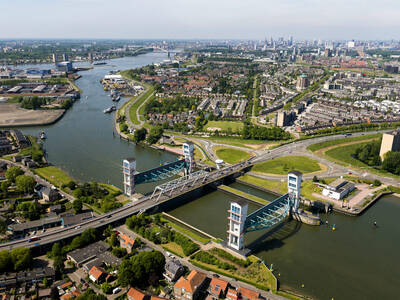 hollandsche-ijsselkering-deltawerken-tcm26-278900